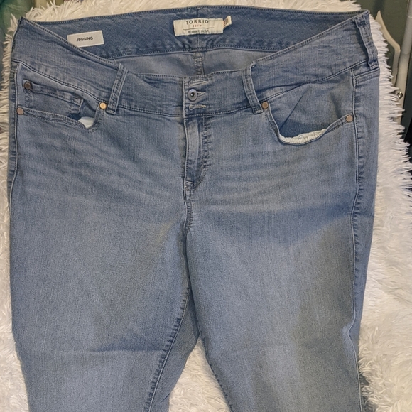 ✨ Torrid ✨ Jegging Jeans - Like New - Size 22 - Picture 12 of 13